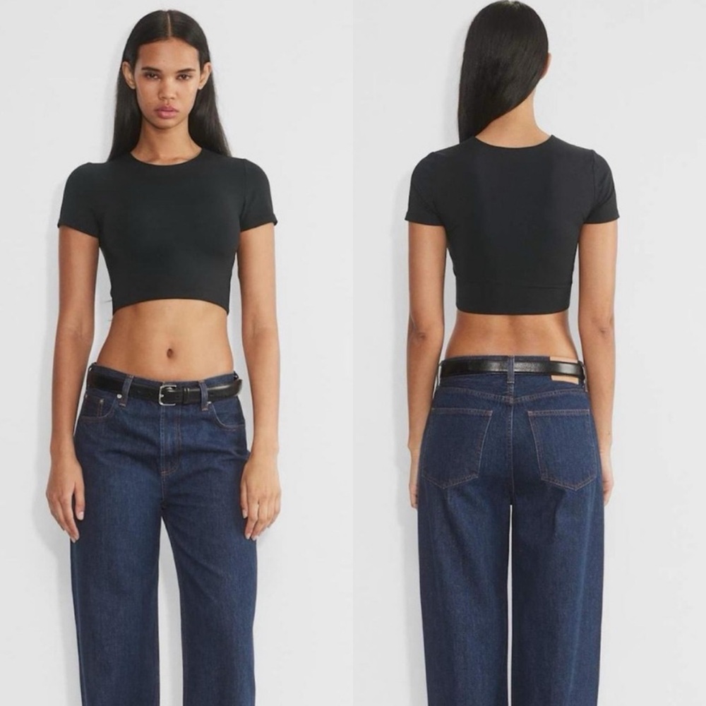 Aritzia | Babaton Contour Crew Ribcage T-shirt